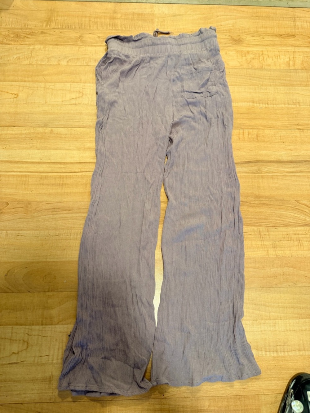 Kendall & Kylie Mauve Crinkle Drawstring Pants - Picture 6 of 11